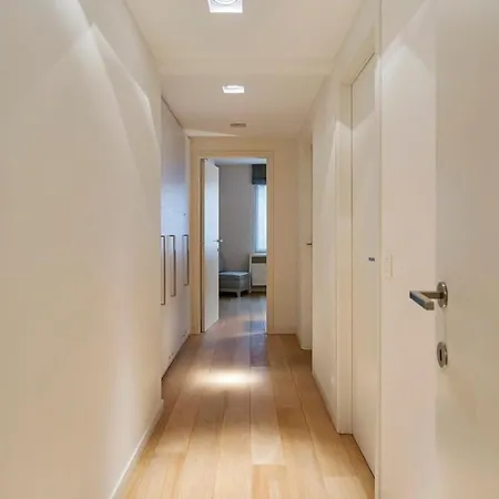 With 1 Parking At 100 Meters From Beach 아파트